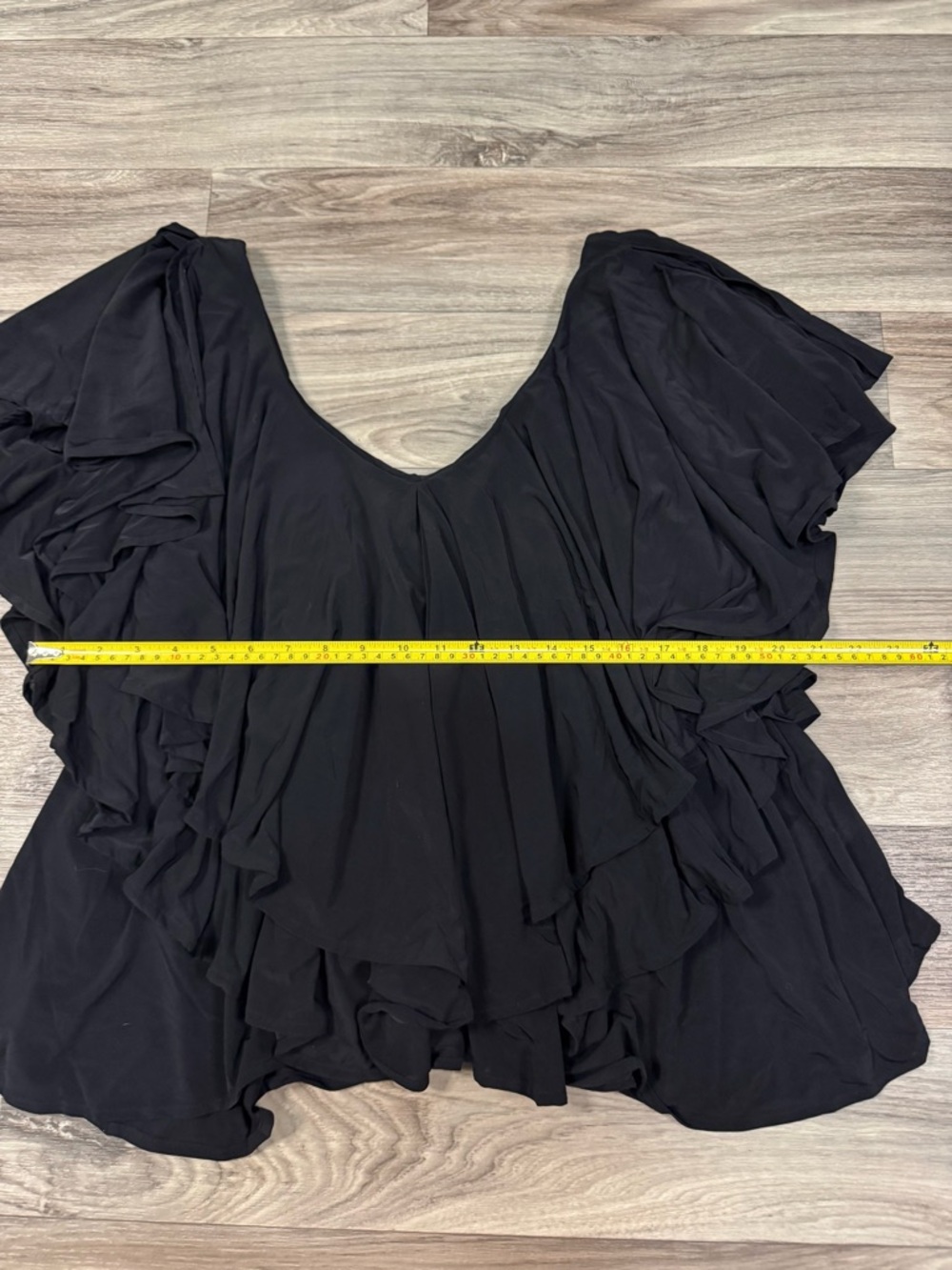 Express Ruffle V Neck Top Blouse in Black Size XL NWT - Picture 6 of 8